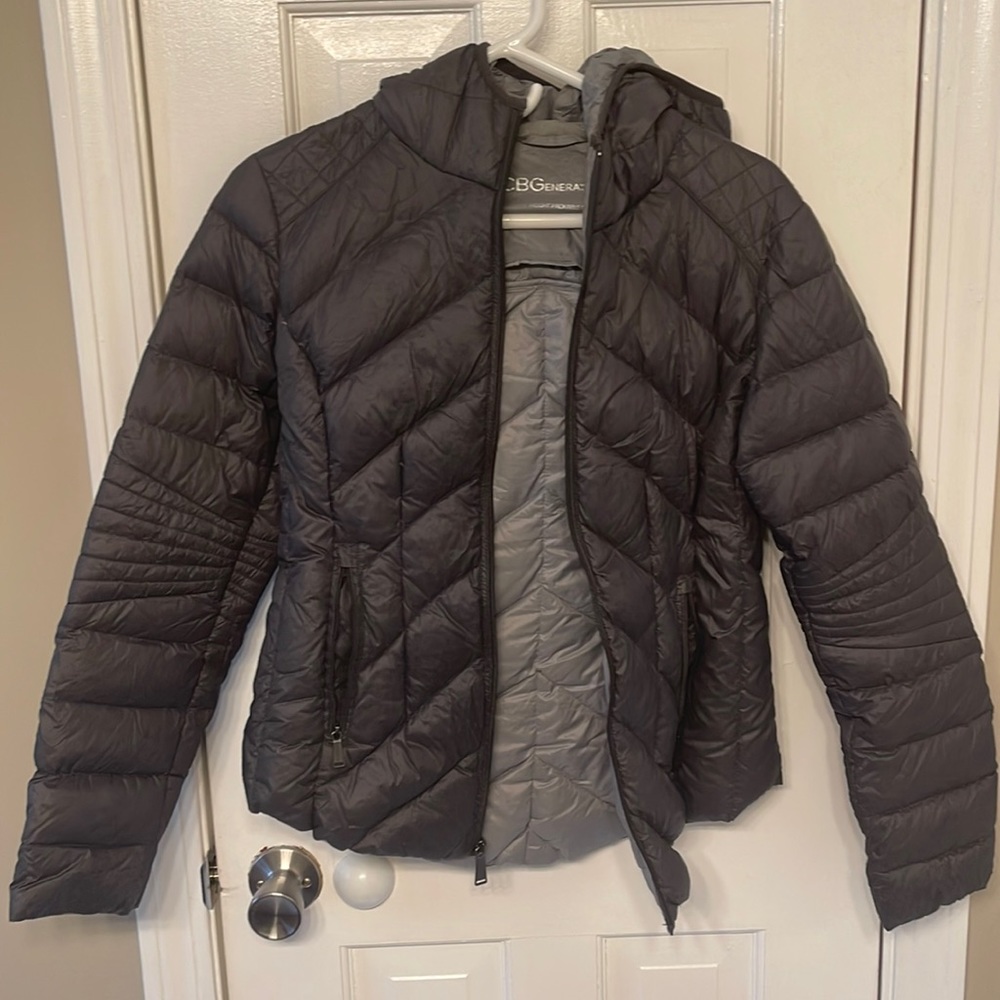 Bcbgeneration Packable Puffer Jacket In Size M - image 1